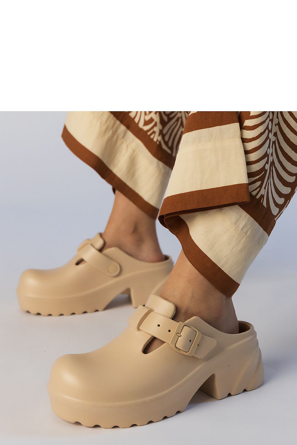 Flip-flops model 213747 PRIMO